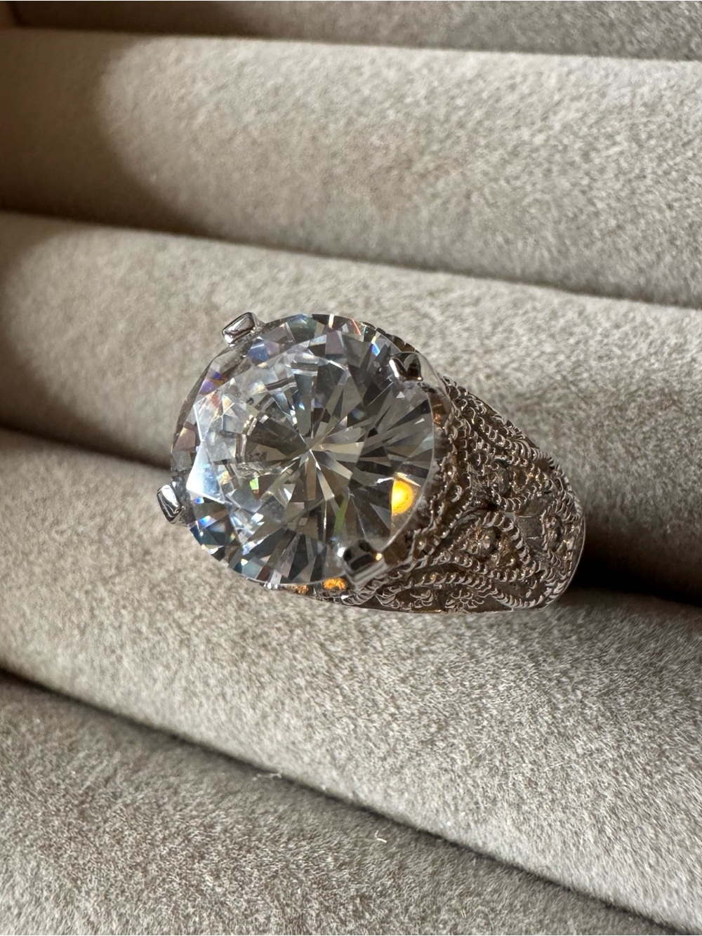 GSJ Diamonique 925 Sterling Silver Huge Round CZ Filigree Ring Size 8